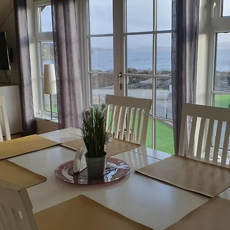 Lauvøy Feriesenter *
