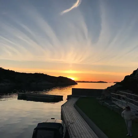 Apartment Lauvøy Feriesenter *